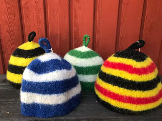 "Prestation", "Kämparglöd", "Bragd" och "Laganda" Sportmössor till bastun - Bastumössa från Ockelbo